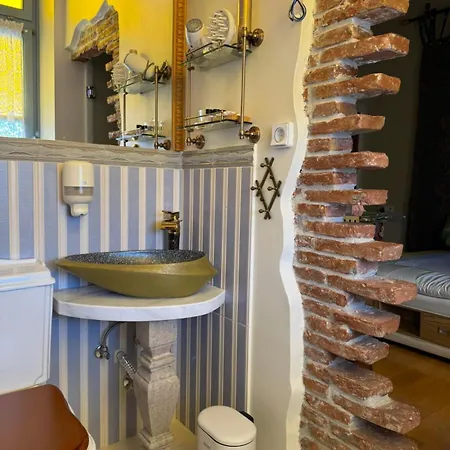 Medουσία Wellness & Affittacamere